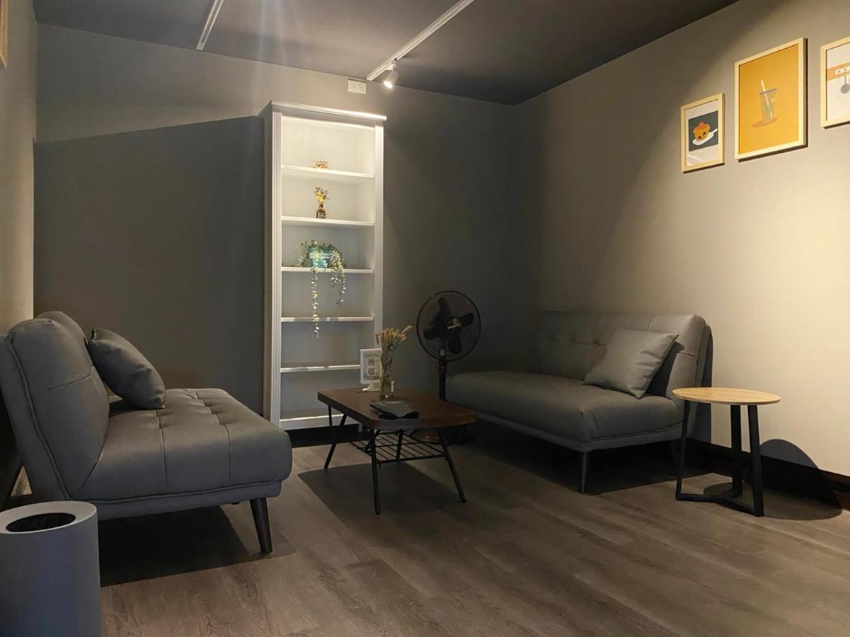 Easyliving Apartment Тайнан Екстериор снимка